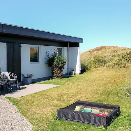 Family-friendly House With Sauna Pandrup