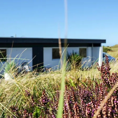 Nyaraló Family-friendly House With Sauna