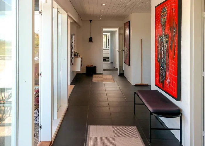 Family-friendly House With Sauna Nyaraló