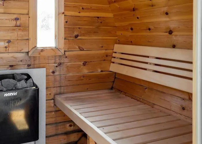Family-friendly House With Sauna Nyaraló